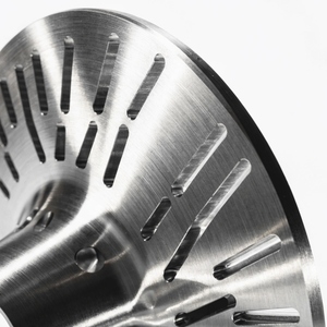 อะไหล่รถยนต์สแตนเลสสั่งทำพิเศษ บริการกลึง เจาะ บรอช และกัดละเอียดแบบ OEM - Product Image 6