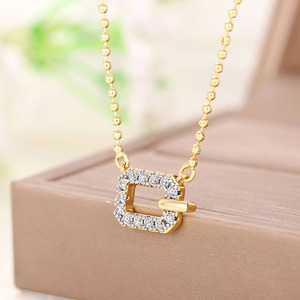 Collana con Ciondolo dal Design Traforato per Donne - Product Image 6
