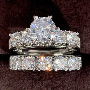 ชุดแหวนหมั้นแบบซ้อนสองชั้นสำหรับผู้หญิง เครื่องประดับแฟชั่นสุดหรู - Product Image 5