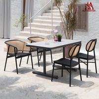 Mobilier d'extérieur Rattan Garden Round French Bistro Table and Chairs Restaurant Outdoor Cafe Dining Set