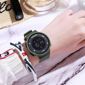 Montre de sport numérique avec veilleuse, cadeau pour les élèves du collège - Product Image 2