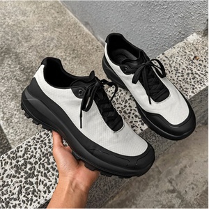 Chaussures de sport d'été 2026 pour la montagne et la randonnée, respirantes, légères, décontractées, pour la course en extérieur, style rétro, type tennis - Product Image 4