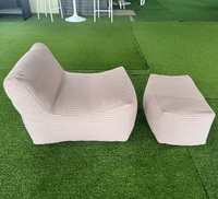 Chaise longue de compression d'extérieur, compressée sous vide, avec ottoman, pour piscine, jardin, patio, plage, hôtel, complexe hôtelier