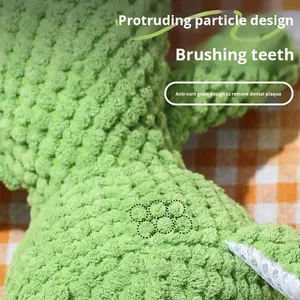 Golden Sea Resistente al desgaste Ecológico Squeaky Pollo Sabor Lindo Animal Masticar Juguete Perros Hecho Felpa sostenible PP Algodón Maíz - Product Image 1