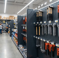 Étagères gondoles modernes personnalisées pour charges légères, présentoirs métalliques perforés, rayonnages de supermarché sans boulons pour outils et quincaillerie