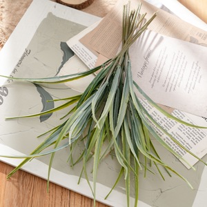 Bouquet de plantes vertes artificielles CallaFloral, décoration intérieure en plastique, artisanat de mariage, style INS YC1092 - Product Image 1