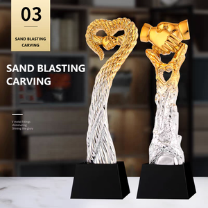 Fabricante JN, trofeos de premios de corona de resina en blanco, trofeo de corona de cristal chapado en oro - Product Image 5