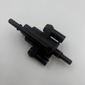 Carbon Canister 24106416 For Chevrolet Cruze Buick Excelle Chevrolet Sail 3 <b>ABS</b> Fuel Vapor Storage Part - Product Image 1