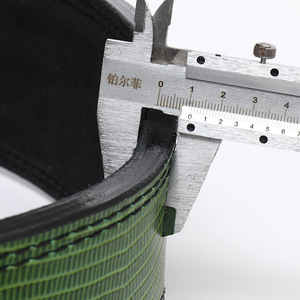 Ceinture de musculation en cuir de vachette véritable avec logo personnalisé 2026 pour hommes – Soutien respirant pour le fitness, les squats, le dos et le levage de poids - Product Image 4