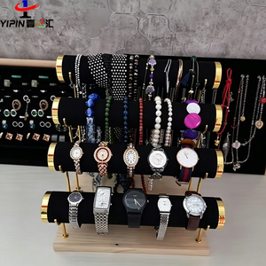 Espositore per Gioielli Multistrato in Velluto Moderno, Porta Bracciali e Orologi, con Barra a T Dorata e Base in Legno, per Braccialetti e Cerchietti - Product Image 4