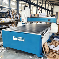 Machine de découpe CNC 3 axes 1325 avec table à vide 3D et servomoteur pour le découpage de contreplaqué, MDF, acrylique, la fabrication de signalétique et les projets DIY de haute précision