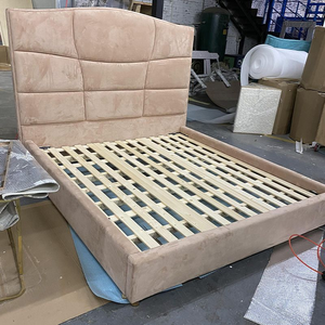<span class=keywords><strong>Lit</strong></span> queen avec tête de <span class=keywords><strong>lit</strong></span> laquée italienne de luxe et ensemble de meubles de chambre assortis - Product Image 3