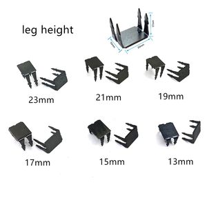 Acessórios para Calçados de Salto Alto: Pregos de Aço Carbono com Quatro Pernas e Espinhos - Product Image 3