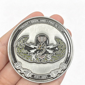Moneta Commemorativa Personalizzata Bifacciale 3D in Metallo Argentato Stile Vintage per Forze dell'Ordine - Product Image 2