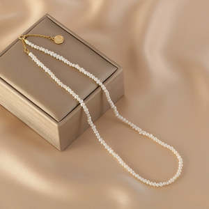 Collier en perles naturelles avec des perles de millet irrégulières simples et exquises Collier avec étiquette - Product Image 5