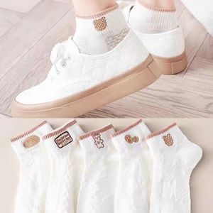 Women's Ankle Socks White Breathable Polyester Cartoon Pattern Casual Summer Style - Product Image 3