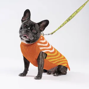 Qiqu Pet Fournisseur Personnalisé Nouveau Designer De Luxe Chiot Pull Petit Chien Jersey Pet wear pour chiens pour Bouledogues Français