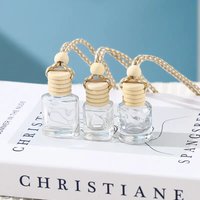 Vente chaude 8ml 10ml diffuseur de parfum de voiture désodorisant avec bouchon à vis et corde suspendue conception de bouteille de voiture pratique