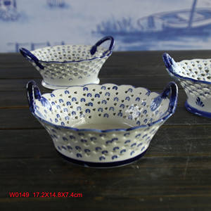 Vente en gros Panier creux en céramique de Delft en grès bleu et blanc - Product Image 4