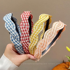 Citas Escena Diadema Adorable Estampado a cuadros Accesorio para el cabello caliente para mujeres Bonita diadema - Product Image 1