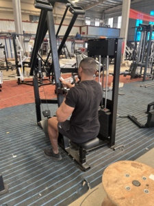 Machine <span class=keywords><strong>de</strong></span> musculation commerciale CybexS EAGLE, nouvelle version, dernière version, pour la force, avec fonction <span class=keywords><strong>de</strong></span> rame assise unilatérale et presse. - Product Image 4