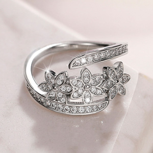 Anello regolabile a forma di fiore per donna, stile coreano, accessorio di moda per l'indice, idea regalo - Product Image 3