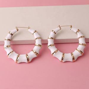 ต่างหูห่วงโลหะผสมทันสมัย ดีไซน์เคลือบเงาแบบหยดน้ำ ประดับด้วยหินธรรมชาติ ดีไซน์แบบข้อต่อบาบูม วงกลม แฟชั่นสำหรับผู้หญิง ใช้งานได้หลากหลาย - Product Image 6