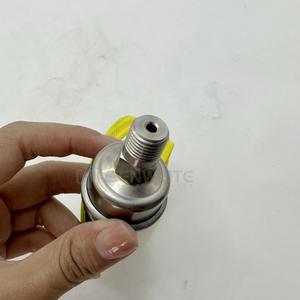 Sensor de Temperatura y Presión Senwitt 6218-81-4111 para Excavadora PC1250-7, Cargadoras, Construcción Metálica - Product Image 4