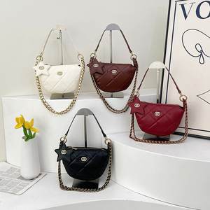 New Diamond Pattern Women's Underarm <b>Bag</b> With Fashionable Star Chain <b>Accessory</b> Shoulder Crossbody <b>Bag</b> For Women Ladies - Product Image 5