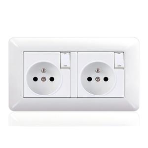 Enchufe de Pared Francés Doble de 16A 250V con Panel Táctil, Material de PC, Diseño Contemporáneo - Product Image 1
