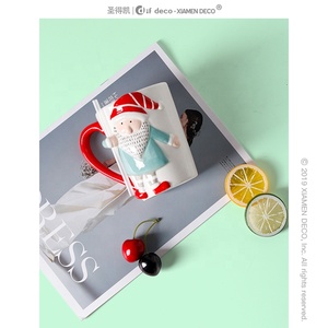 Cốc Ông Già Noel Thiết Kế 3D Độc Đáo Bằng Gốm ODM <span class=keywords><strong>OEM</strong></span> Có Ống Hút, Bộ Cốc Giáng Sinh - Product Image 6