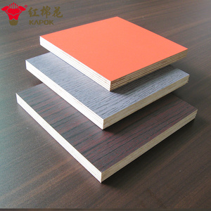 <span class=keywords><strong>Pannello</strong></span> in <span class=keywords><strong>compensato</strong></span> melaminico da 18 mm con venatura del legno <span class=keywords><strong>di</strong></span> ciliegio rosso - Product Image 4