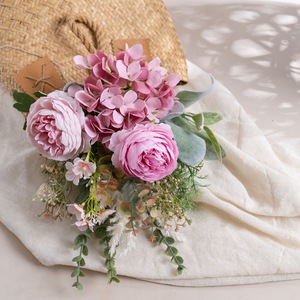 Bouquet de fleurs artificielles Hai Xi Lu Lian, roses roses, eucalyptus, décoration de mariage et de maison CF01384 - Product Image 1