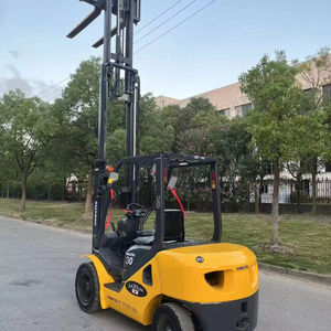 Venta barata de 3 toneladas importadas de Japón en Dubai, hasta 4,5 metros Carretilla elevadora usada por Komatsu - Product Image 4