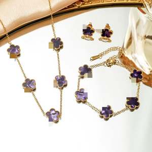 Women's Clover Stainless Steel Electroplated Jewelry Set Simple Fashion Five-<b>leaf</b> Flower Bracelet Necklace Earrings Set Hand - Product Image 6