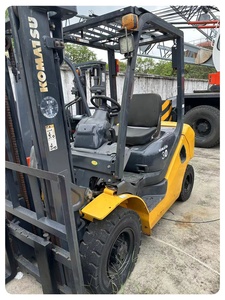 Casi Nuevas, Carretillas Elevadoras Usadas KOMATSU 30 para Diversos Escenarios, Potente Carretilla Elevadora de Tres Toneladas y Dos Etapas en Oferta - Product Image 1