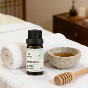 Huile pure d'encens, huile apaisante pour peaux sensibles, apaise les irritations et renforce la barrière cutanée |   Faible MOQ et personnalisable - Product Image 1