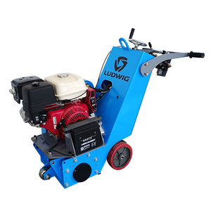 Machine à scarifier hydraulique autopropulsée, <span class=keywords><strong>scarificateur</strong></span> de sol en béton compatible avec un aspirateur - Product Image 2