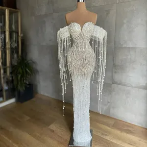 2024 lüks Mermaid düğün elbisesi kapalı omuz inciler boncuklu dantel Illusion püskül gelinlik afrika nijerya siyah kadınlar için