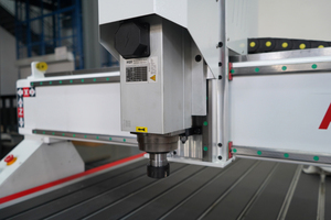 Máquina de grabado 3D de China en venta, máquina de corte CNC 1325 para grabado de palabras en acrílico para publicidad, máquina de fabricación de letreros - Product Image 2