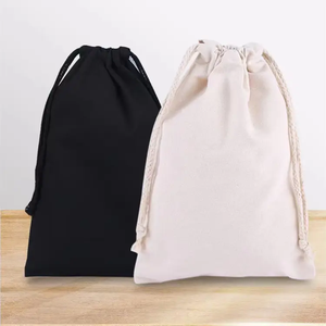 Sac en toile de coton bio écologique avec cordon de serrage, petit format, personnalisable avec logo, pour cadeaux promotionnels en gros - Product Image 4