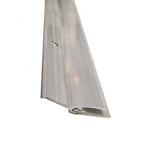 Joint d'étanchéité en brosse pour portes et fenêtres Eco-V moderne en aluminium et caoutchouc, insonorisant, anti-fumée, anti-goutte de pluie, durable, installation par vis - Product Image 1