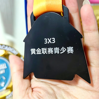 Médaille de récompense personnalisée pour tournoi de basketball, plaquée noir, émail souple, forme irrégulière, alliage de zinc, médaille de vainqueur sportif