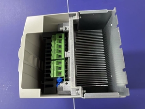 ใหม่เอี่ยมและเป็นของแท้ 100% ACS510 ซีรีส์ ฟรีเควนซีคอนเวอร์เตอร์ ACS510-01-031A-4 15KW 380V 31A 3PH IP21 VFD ACS510-01-031A-4 ACS510 ซีรีส์ ฟรีเควนซีคอนเวอร์เตอร์ - Product Image 4