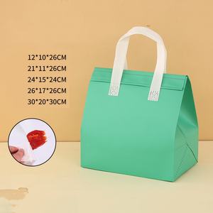 Sacs isothermes jetables non tissés avec poignée, impression numérique personnalisée du logo, pour la restauration, les gâteaux, le bubble tea, prêts à être expédiés - Product Image 4