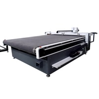 Découpeuse automatique de cuir de tissu de CNC pour le modèle d'industrie de vêtement de vêtement faisant le coupeur de traceur certifié