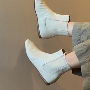 Versión en Piel de Vacuno~Botas Chelsea Elegantes para Mujer con Estilo Francés y Británico, Punta Redonda, Cuero Genuino, Versátiles, Planas y Ajustadas - Product Image 2