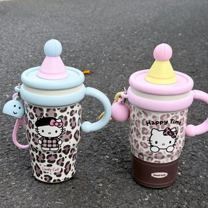 Nouvelle Arrivée Bouteille d'Eau Isotherme en Acier Inoxydable 600ML Hello Kitty avec Breloque Mignonne pour Enfants Scolaires - Product Image 1