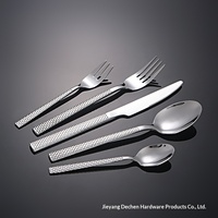 Nouvel ensemble de couverts en acier inoxydable doré, luxe léger, rétro, couteau à steak, fourchette, argenterie dorée, ensemble de couverts pour mariage