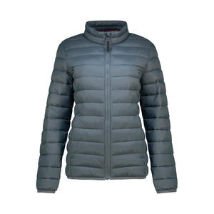 Chaqueta Acolchada para Mujer Snowy Trail con Ajuste Relajado, Cálida, Ligera y Acogedora, Ideal para Uso Diario, Viajes de Fin de Semana y Actividades al Aire Libre - Product Image 1
